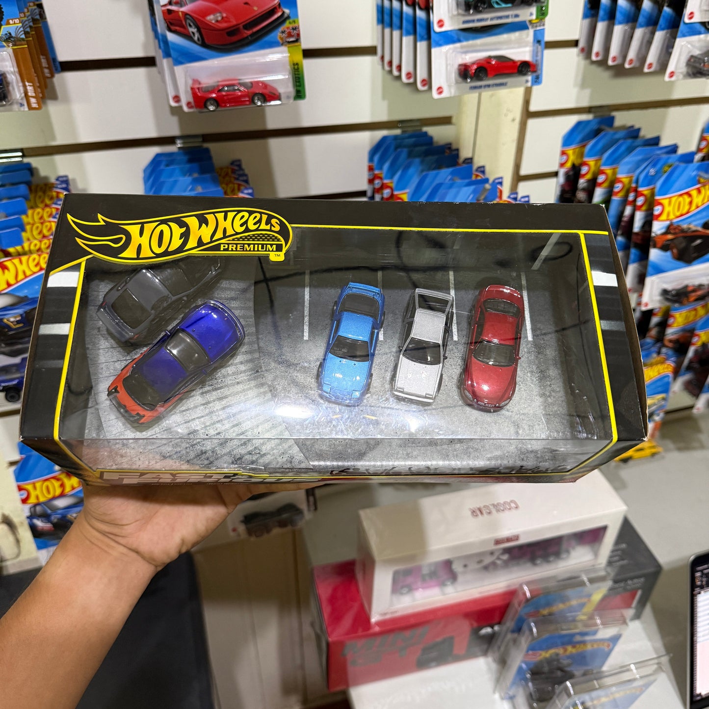 Hot Wheels Premium 2025 Fast & Furious Tokyo Drift Diorama Set