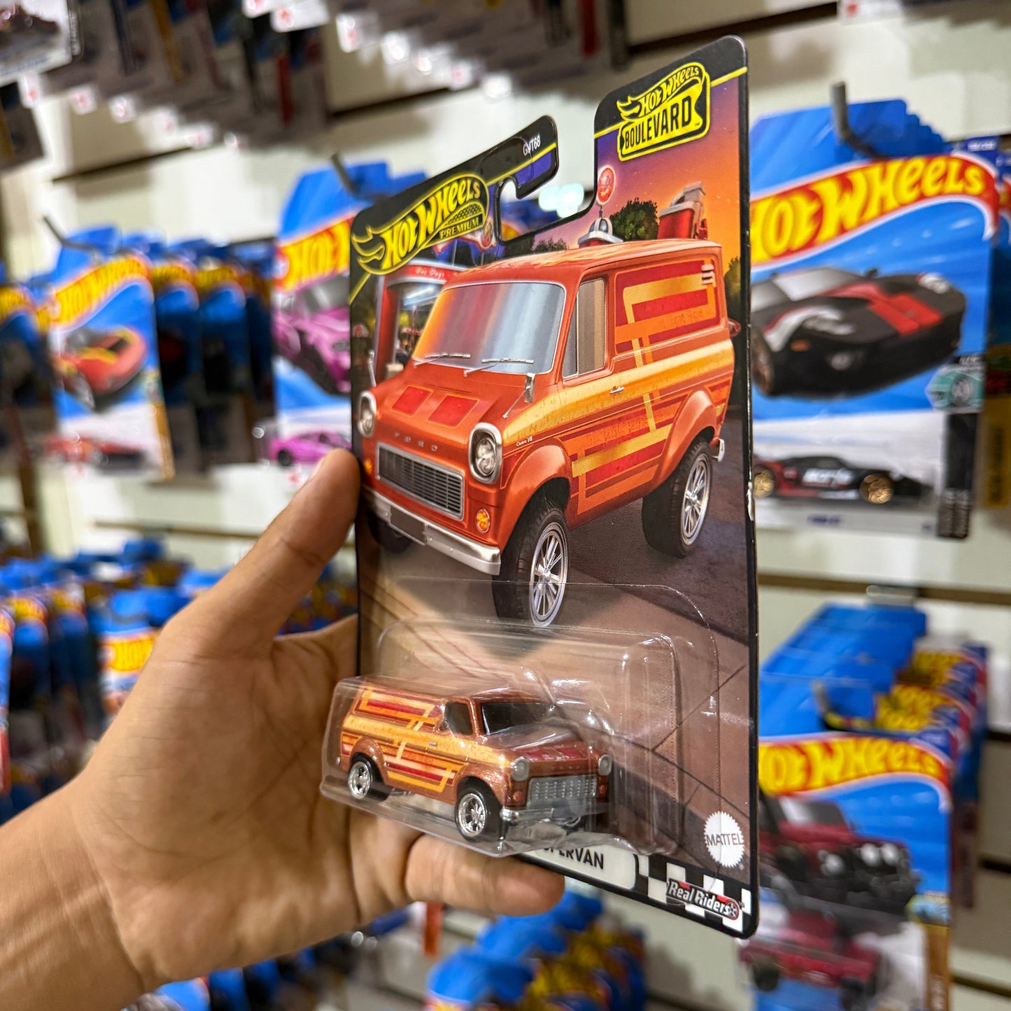 Hot Wheels Premium Ford Transit Supervan