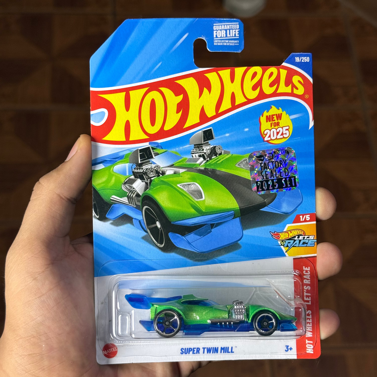 Hw Básico Super Twin Mill