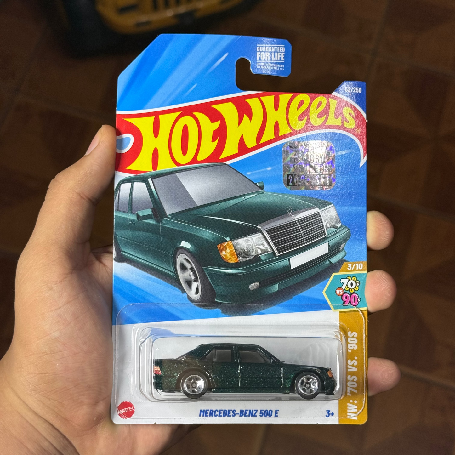 Hw Básico Mercedes-Benz 500 E