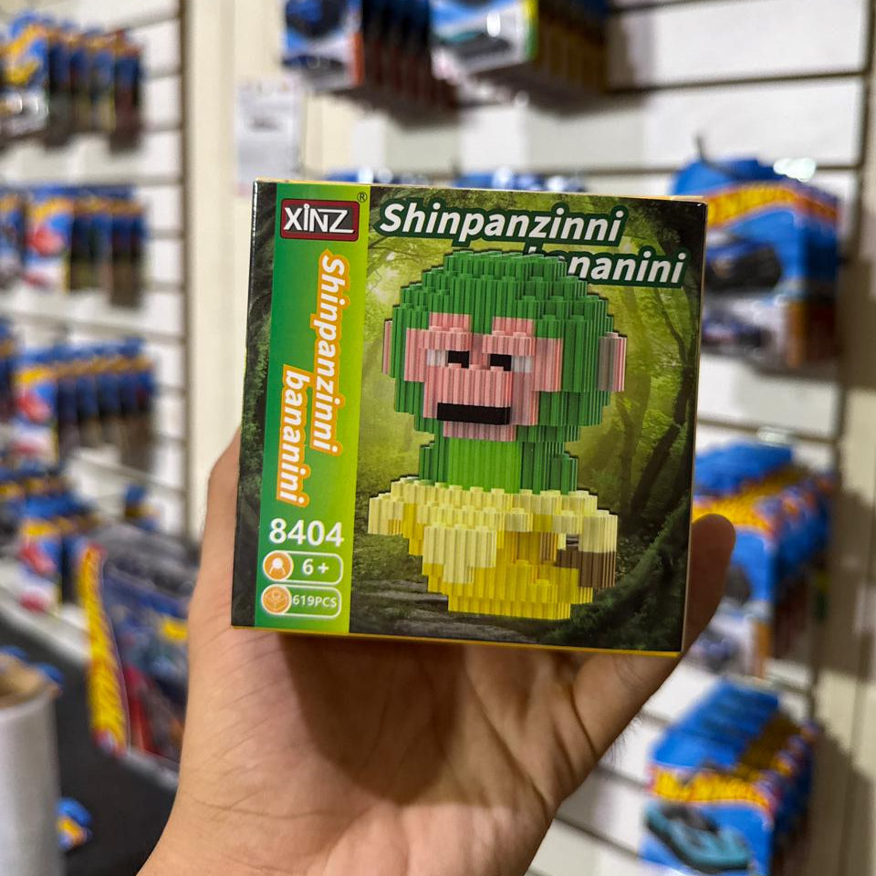 Armable 619 pcs Shinpanzinni Bananini