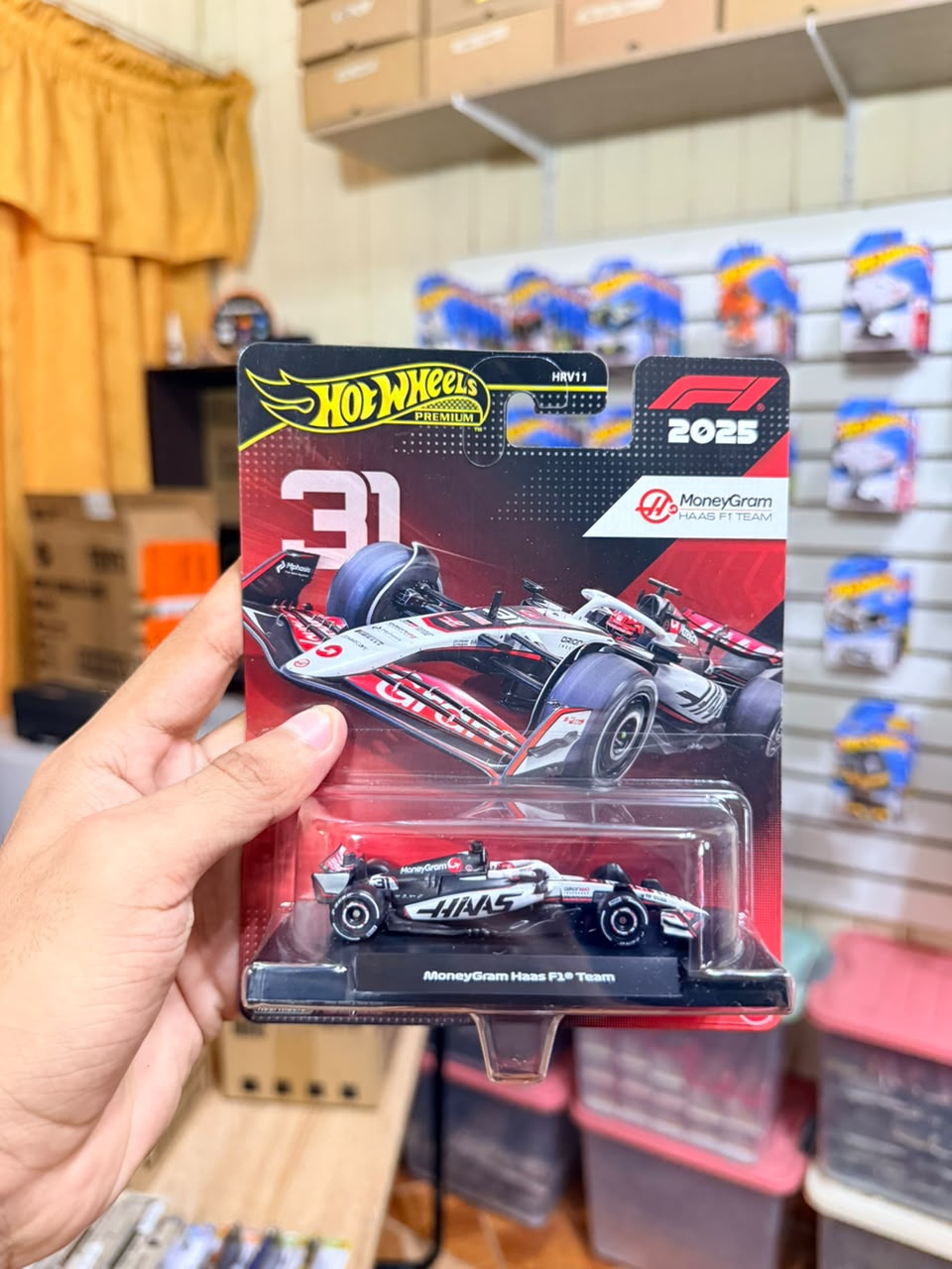 Hw Premium MoneyGram Haas F1 Team #31