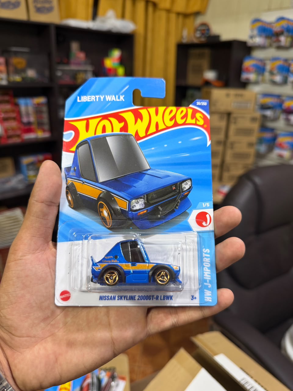Hw Básico nissan Skyline 2000GT-R LBWK