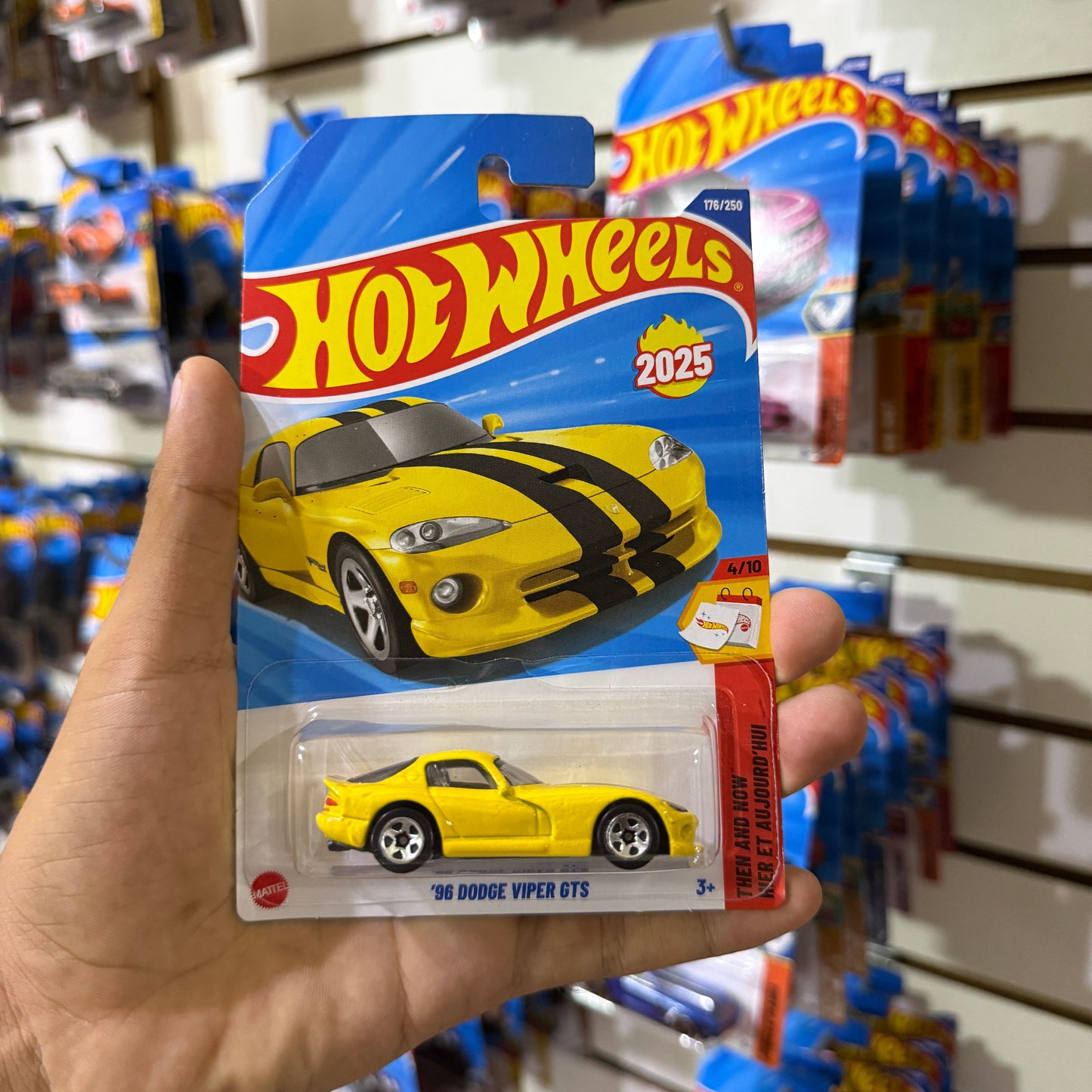 Hot wheels básico 96´ Dodge Viper GTS