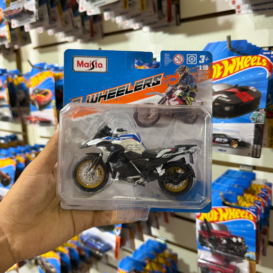 Moto Maisto 1:18 Deportiva BMW R1250 GS Doble Propósito