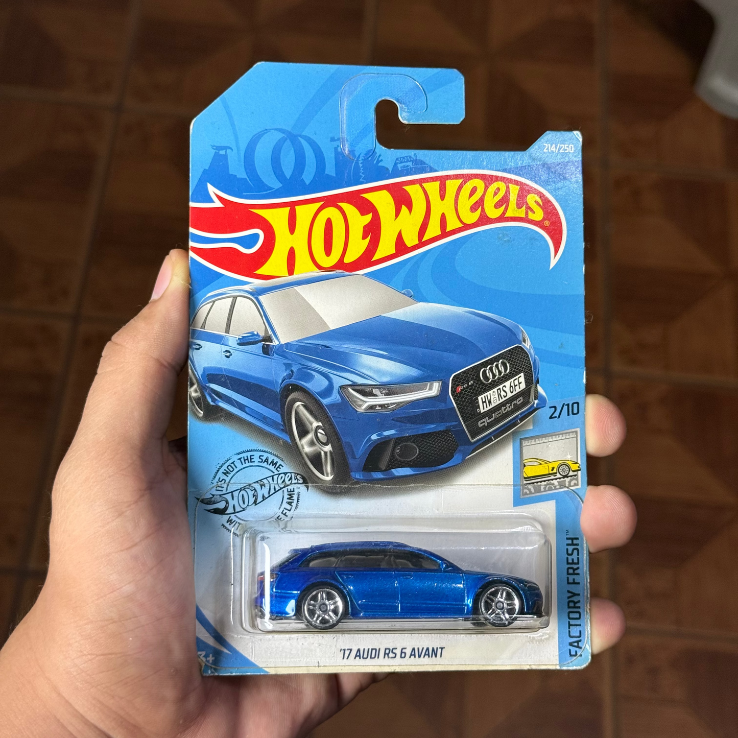 Hw Básico 17 Audi RS 6 Avant