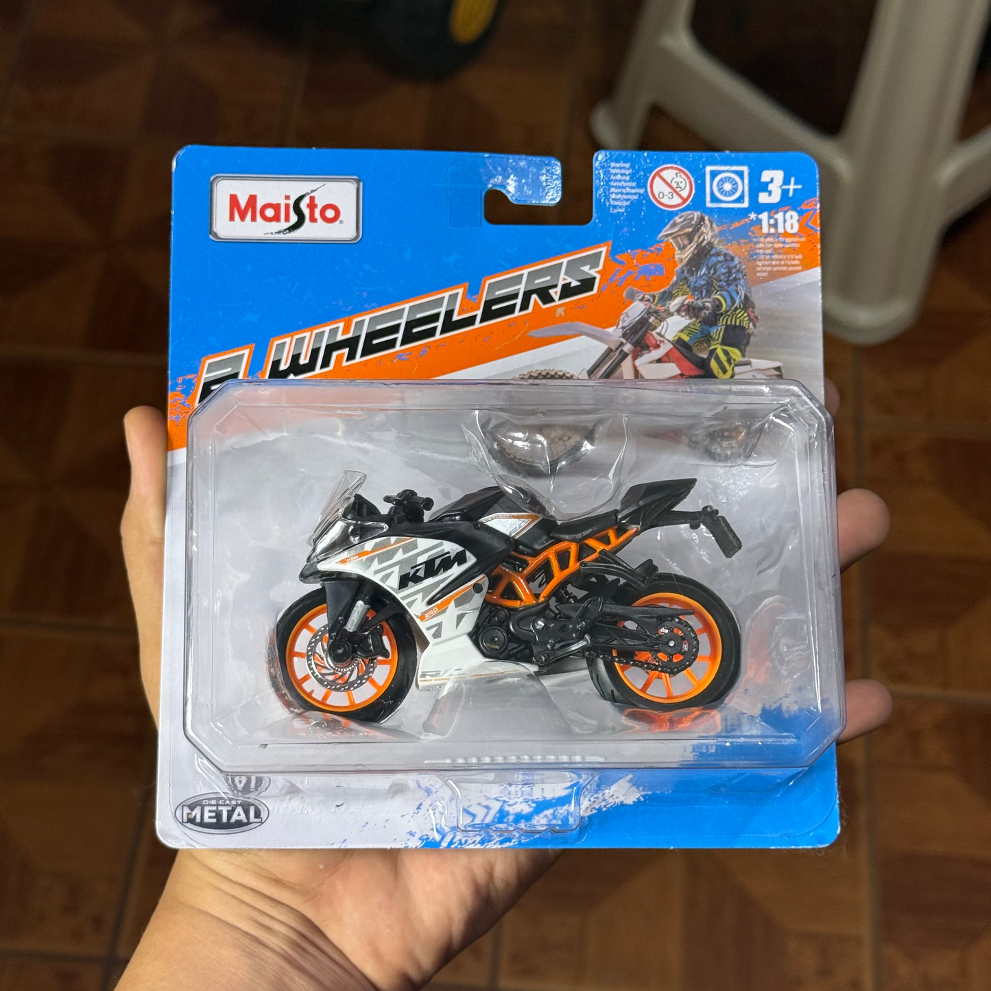 Moto Maisto 1:18