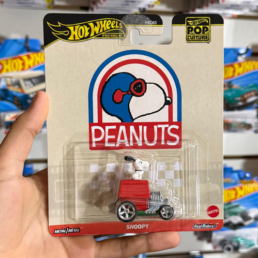 Hot Wheels Premium Snoopy Peanuts