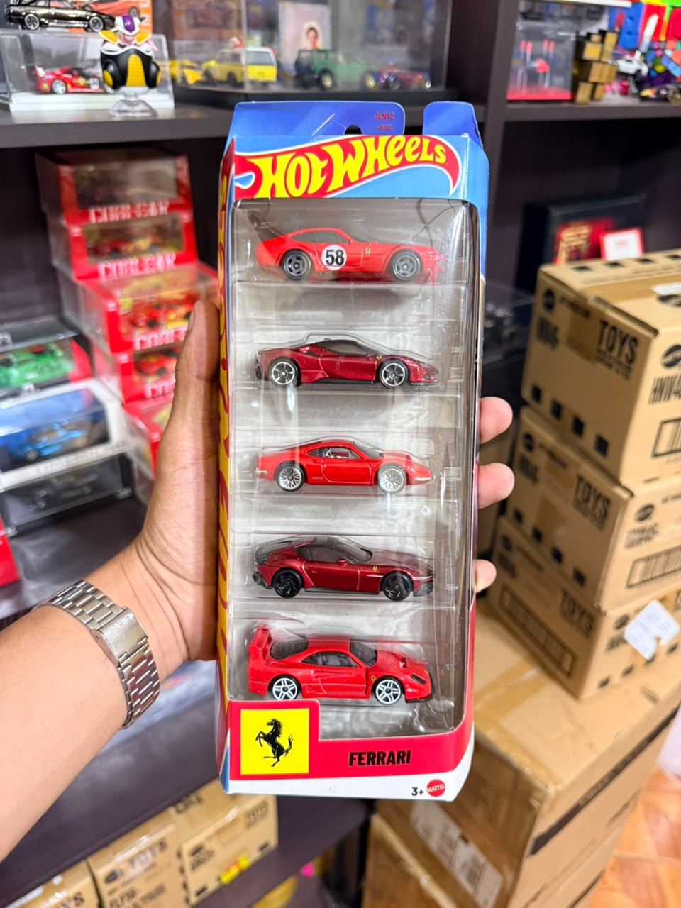 Hw Básico Pack 5 Und Ferrari