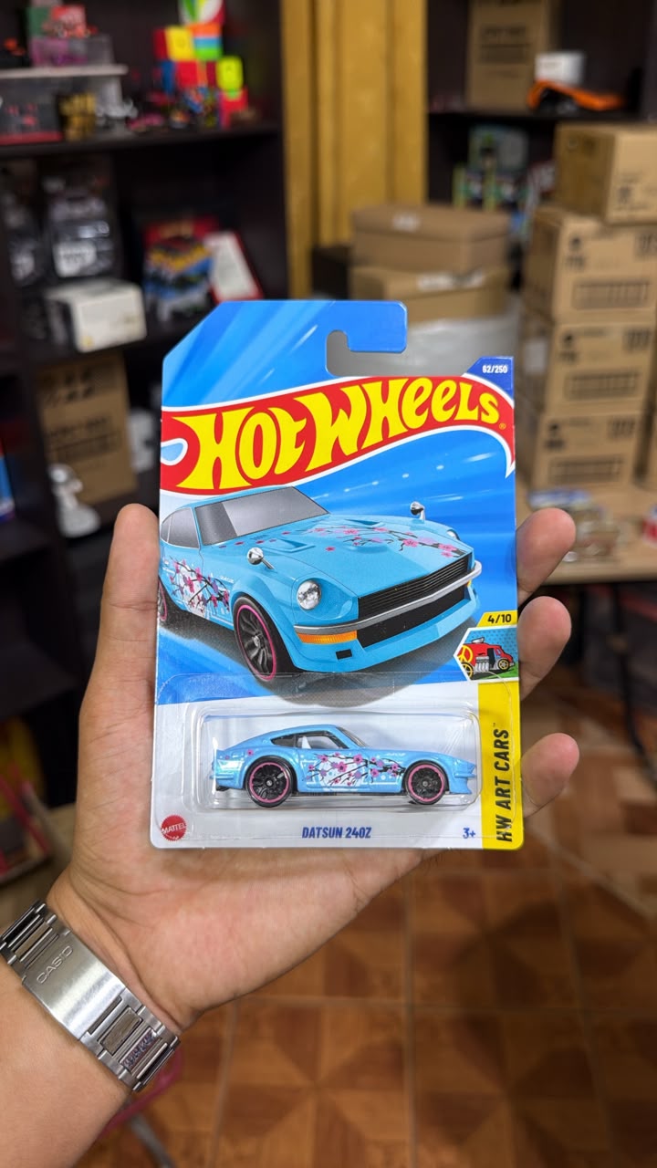Hw Básico Datsun 240Z