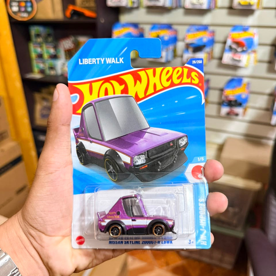 Hw Basico Nissan Skyline 200GT-R LBWK (Morado)