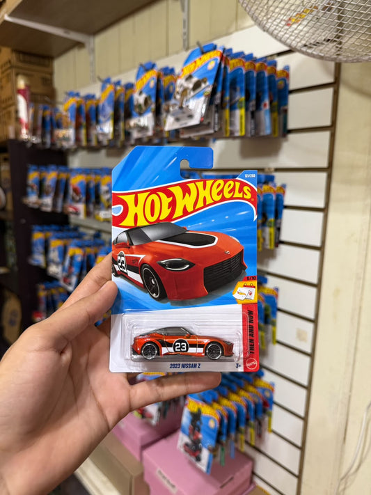 Hw Básico 2023 Nissan Z