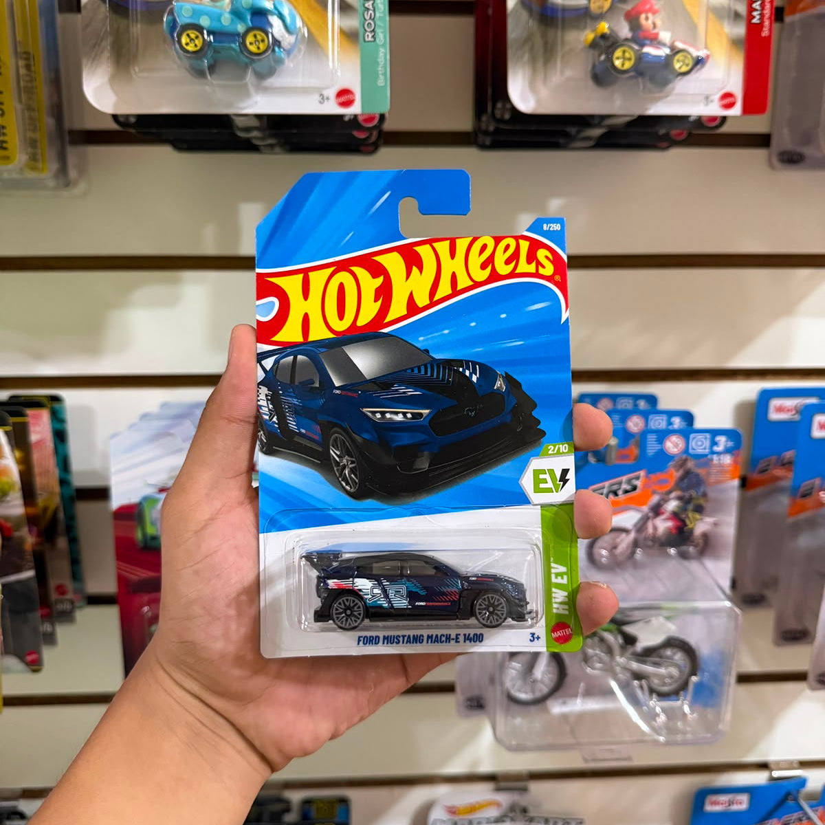 Hw Básico Ford Mustang Mach-E 1400