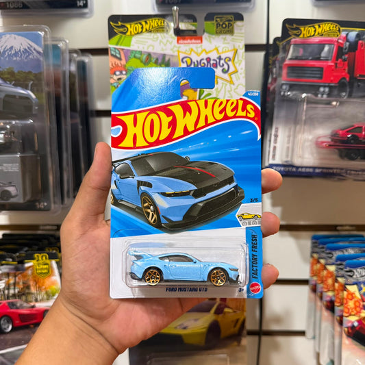 Hw Básico Ford Mustang GTD