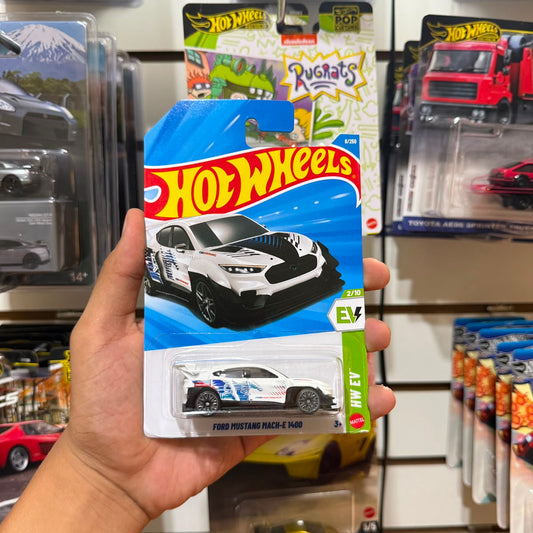 Hw Básico Ford Mustang Mach-E 1400