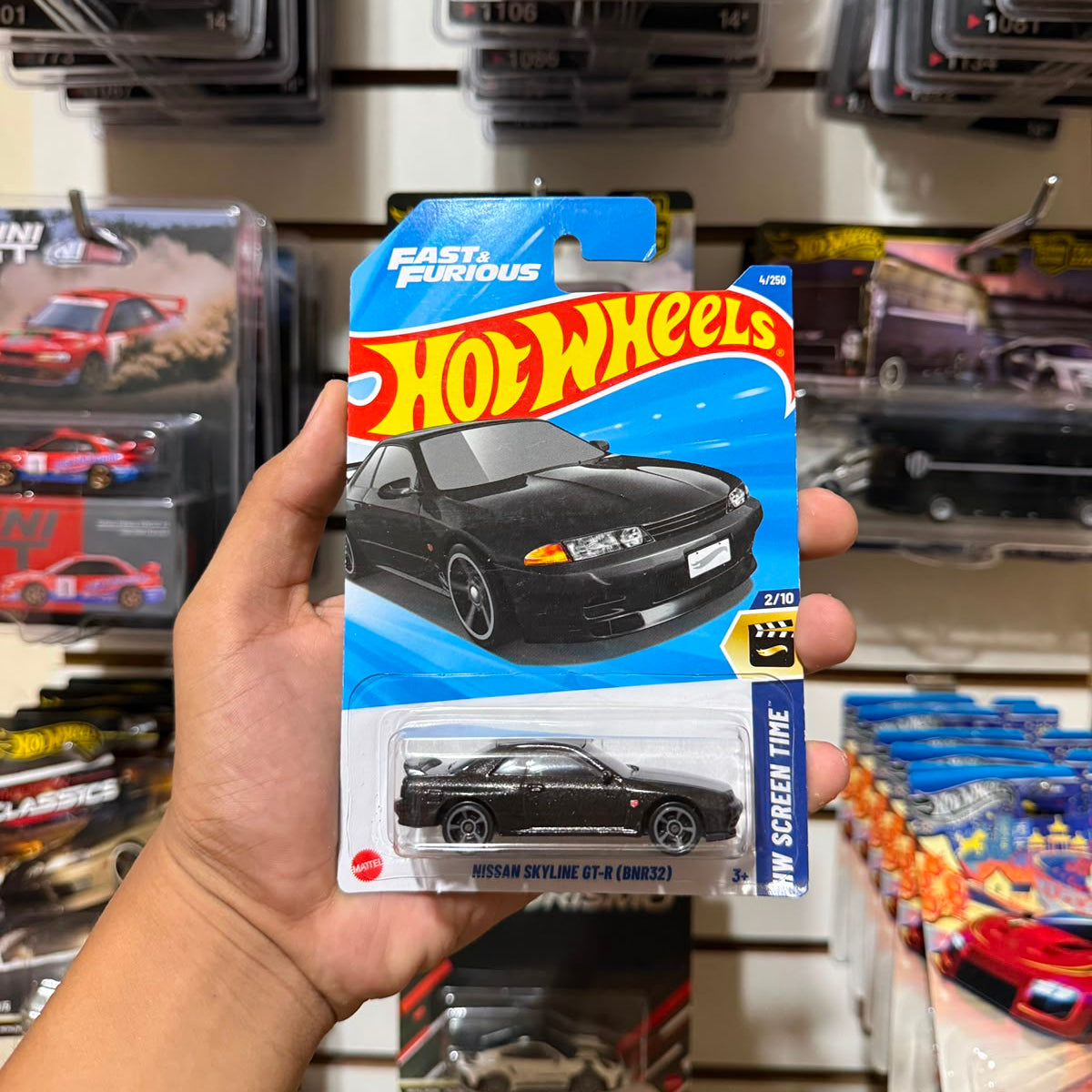 Hw Básico Nissan Skyline GT-R (BNR32)