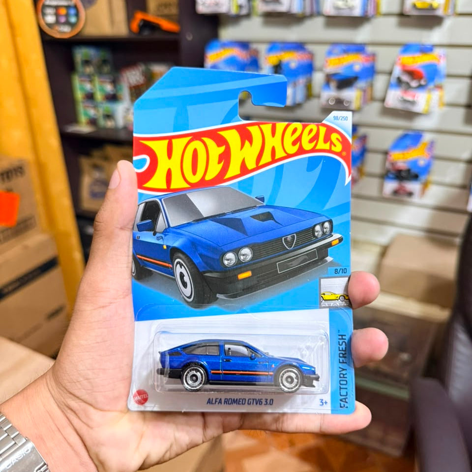 Hw Basico Alfa Romeo GTV6 3.0 Azul