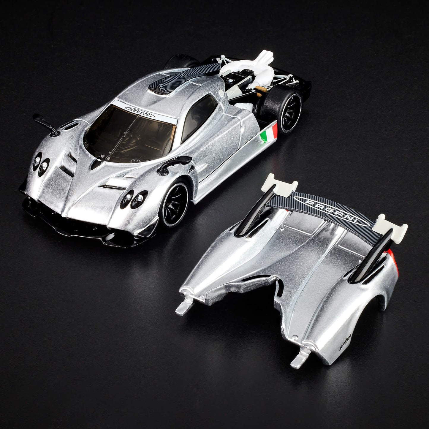 RLC Exclusive ’21 Pagani Huayra R